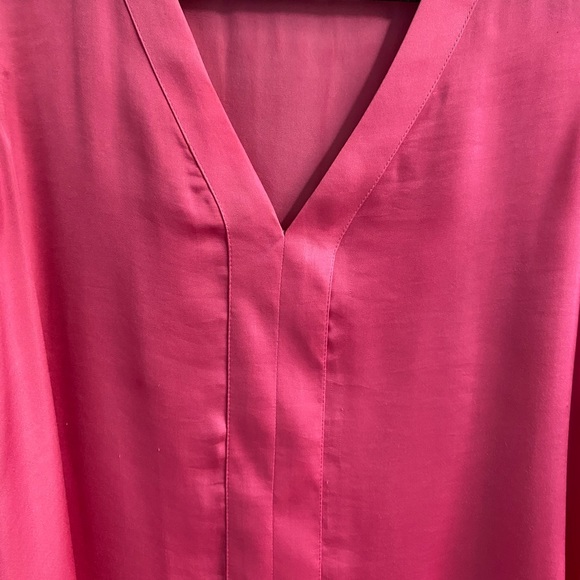 Pink Sleeveless Dress Shirt - Picture 4 of 4